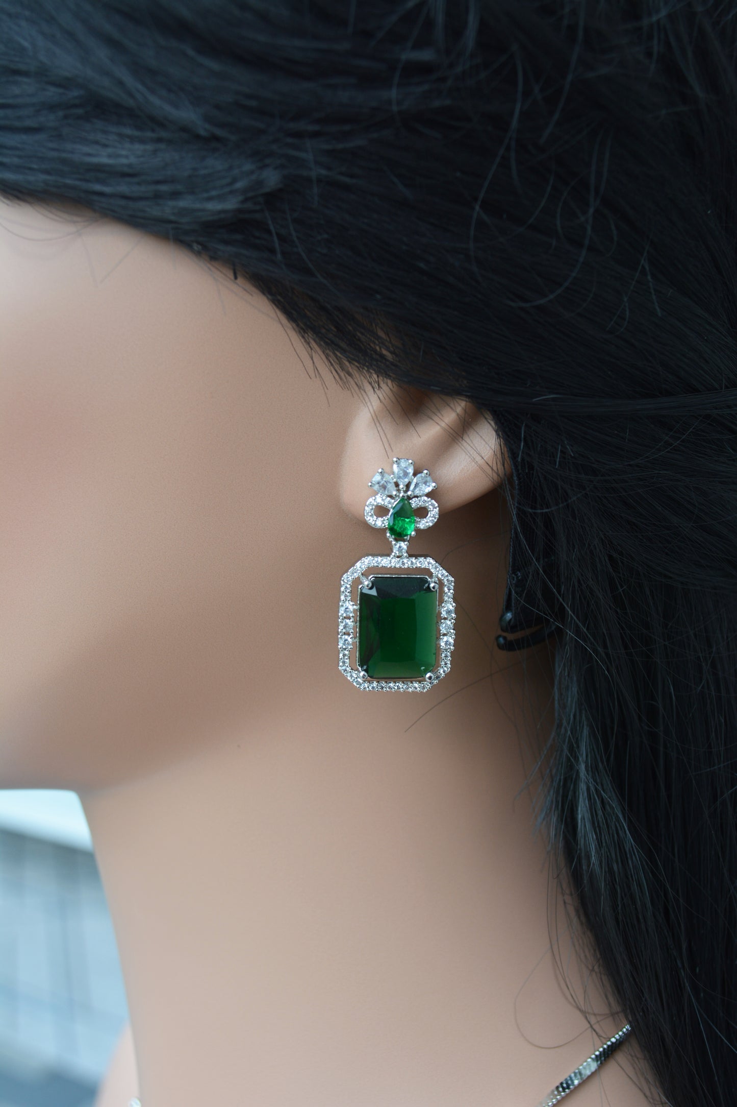 Emerald Green A.D Necklace with Matching Earrings