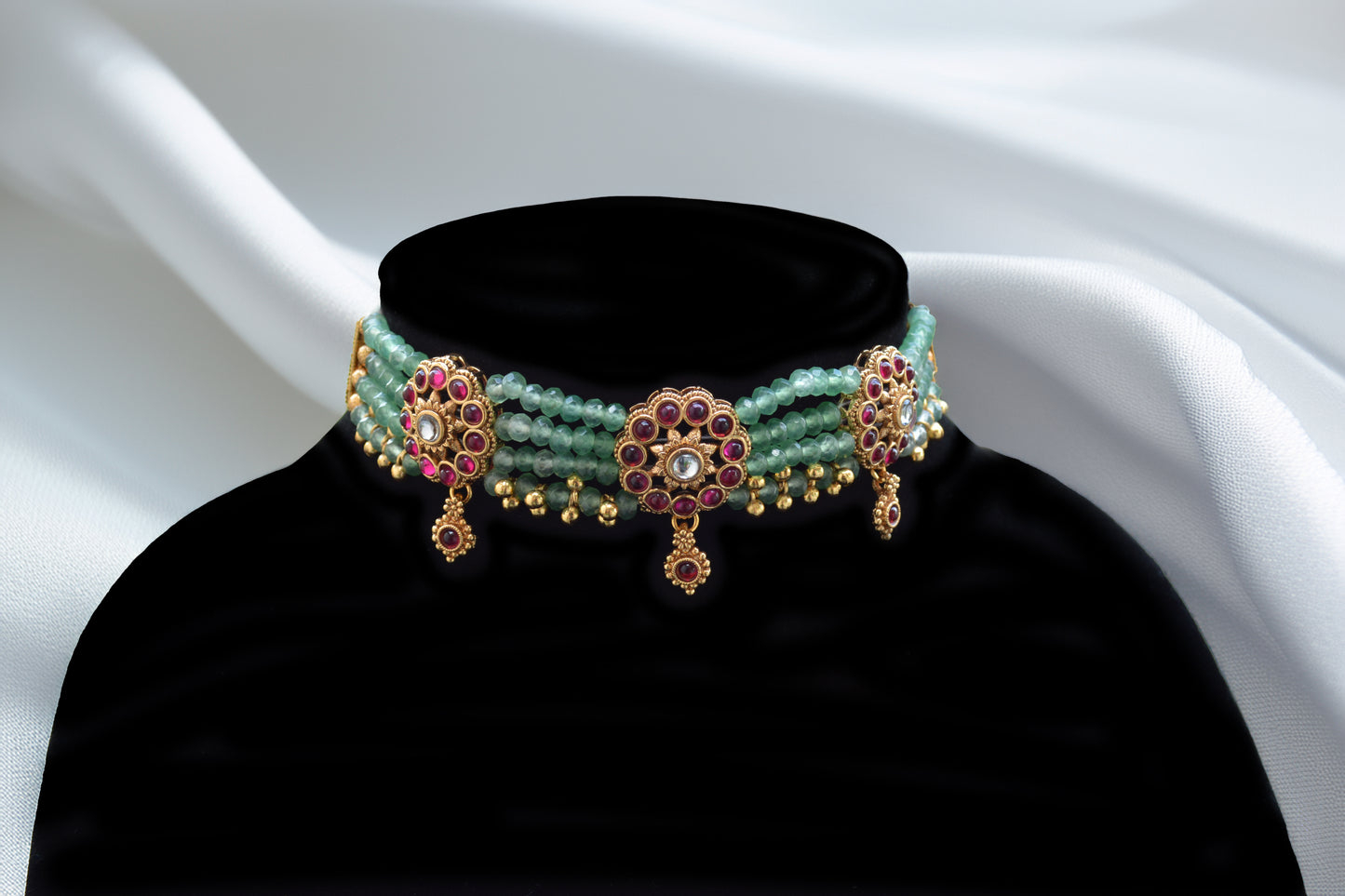 Green Pink Beaded Choker Necklace