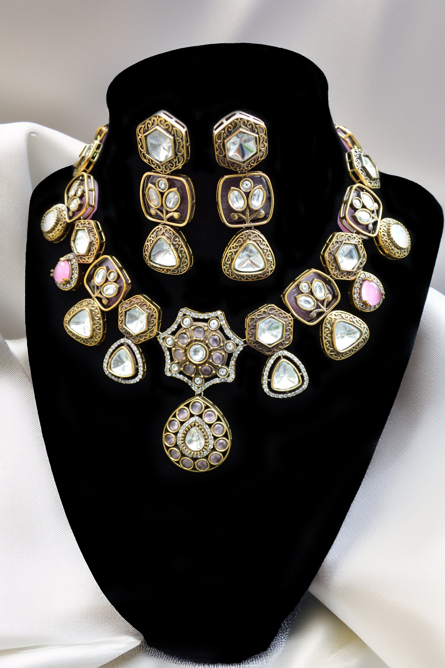 Victorian Polish Necklace with Polki and Kundan Stones