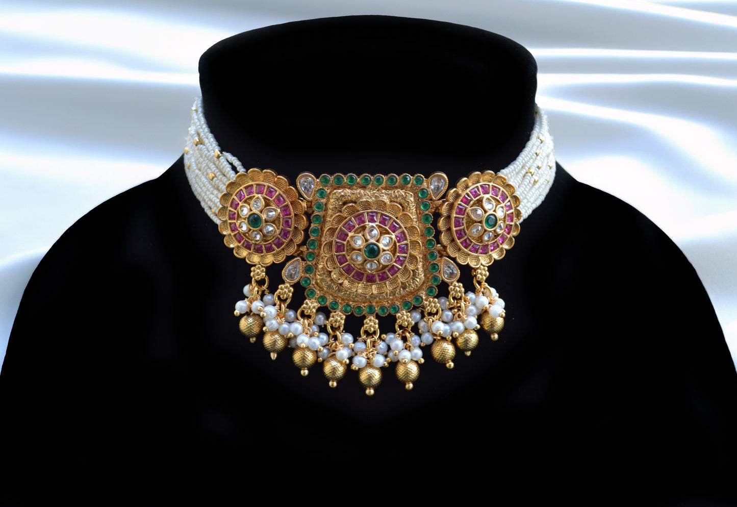 Green Ruby Choker Necklace